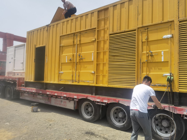 渠县除了负载情况和发动机维护,还有哪些因素会影响 200kw 柴油发电机的油耗?