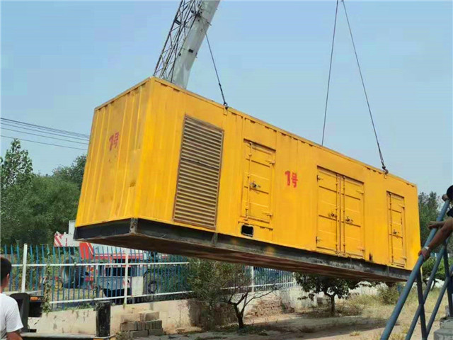 渠县300KW柴油发电机组油耗是多少?